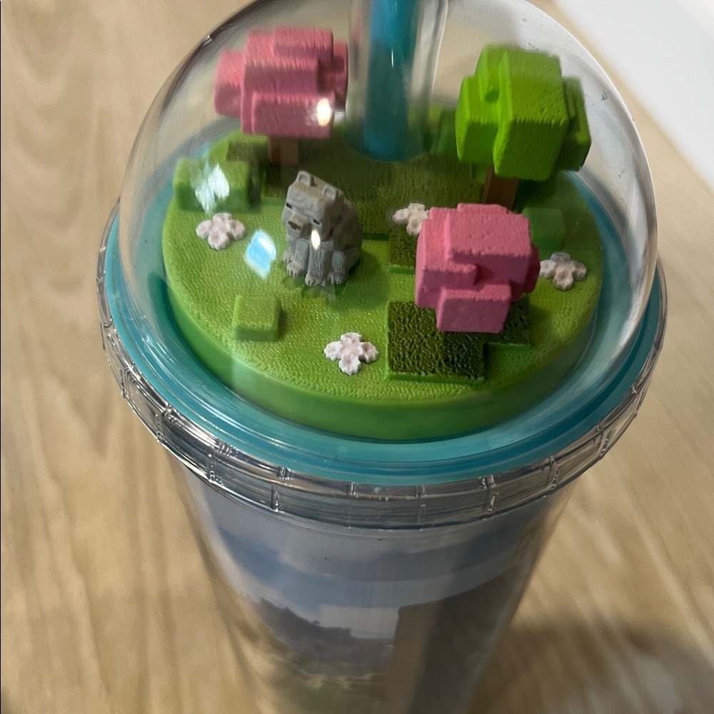 Minecraft Movie Themed Tumbler and Bucket Set - Picture 5 of 6